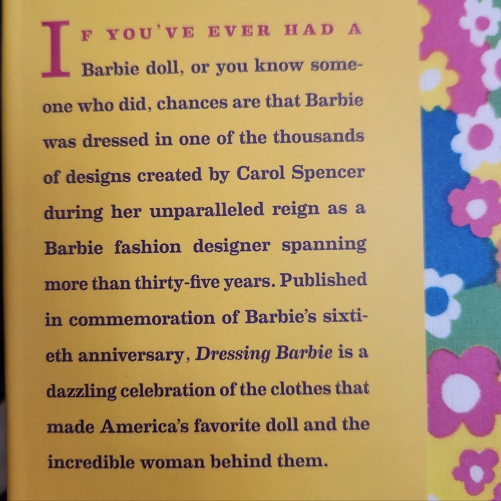 Dressing Barbie Hard Cover Book In Dust Cover 160 Pages EUC - Picture 4 of 16